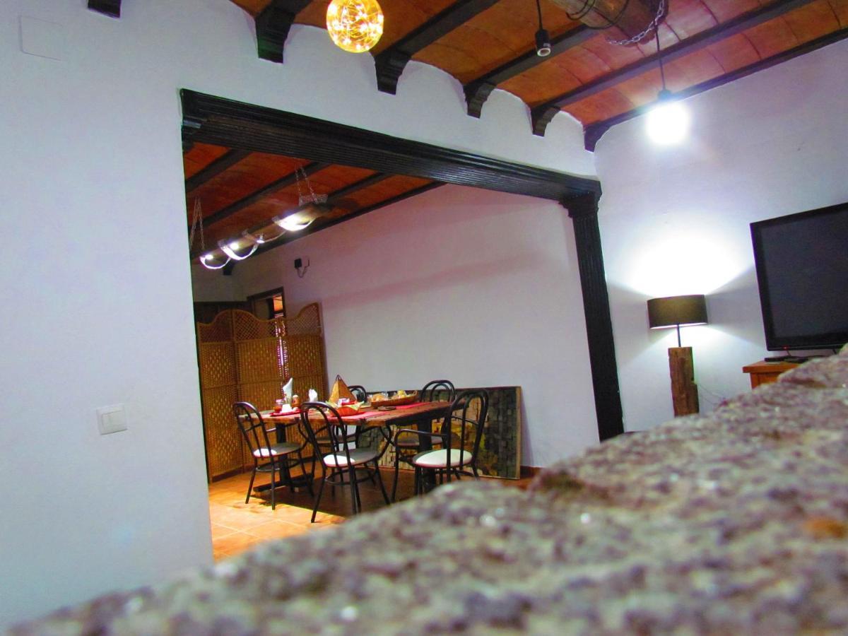 Apartamentos Casas Rurales Paraje San Blas Alburquerque Exterior foto
